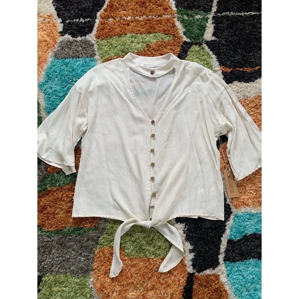 Wanderlux top